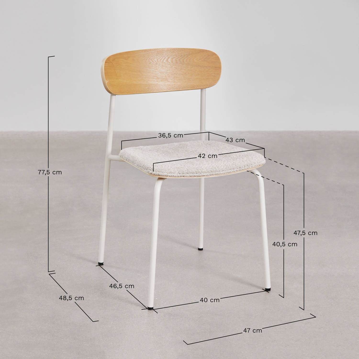 Pack van 2 stapelbare eetkamerstoelen van ijzer en hout Wilpier, AFMETINGEN