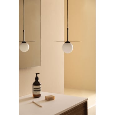 Jorien Glazen Bol Badkamer Plafondlamp Zwart - Sklum