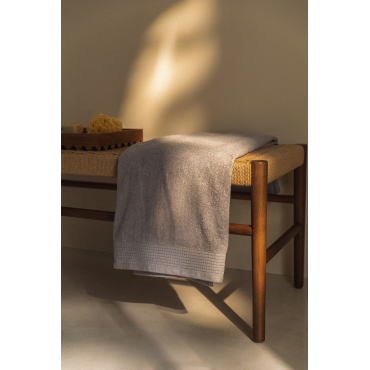 Badstof Katoenen Handdoek Met Claritone Rand Nerts Grijs & Toalla Baño (100 X 180 Cm) - Sklum
