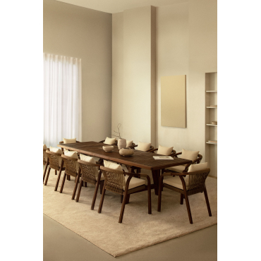 Uitschuifbare Rechthoekige Tafelset 200-260-320x100 Cm En 12 Eetkamerstoelen Met Armleuningen In Dubai Acaciahout Gardenia Wit & Donker Acaciabruin -