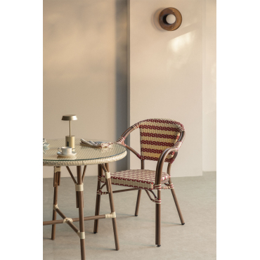 Set Van 4 Stapelbare Eetkamerstoelen Met Armleuningen In Synthetisch Rotan En Aluminium Solange Bistro Beige – Crème - Rood – Bordeaux - Sklum