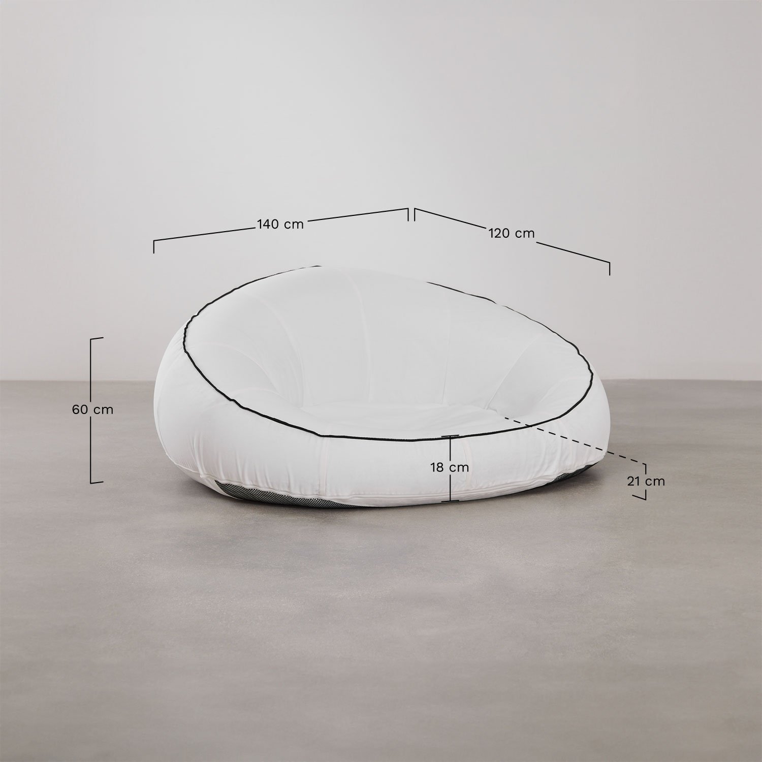 Opblaasbaar eiland Navagio, AFMETINGEN