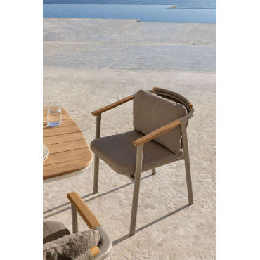 Tuinstoel Met Armleuningen In Aluminium En Bouclé Stof Yervin Moka Bruine Bouclé Stof - Sklum