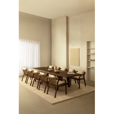 Uitschuifbare Rechthoekige Tafelset 200-260-320x100 Cm En 10 Eetkamerstoelen Met Armleuningen In Dubai Acaciahout Gardenia Wit & Donker Acaciabruin -