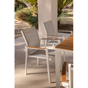 Set Van 4 Stapelbare Tuinstoelen Met Armleuningen In Aluminium Elvira Wit - Sklum