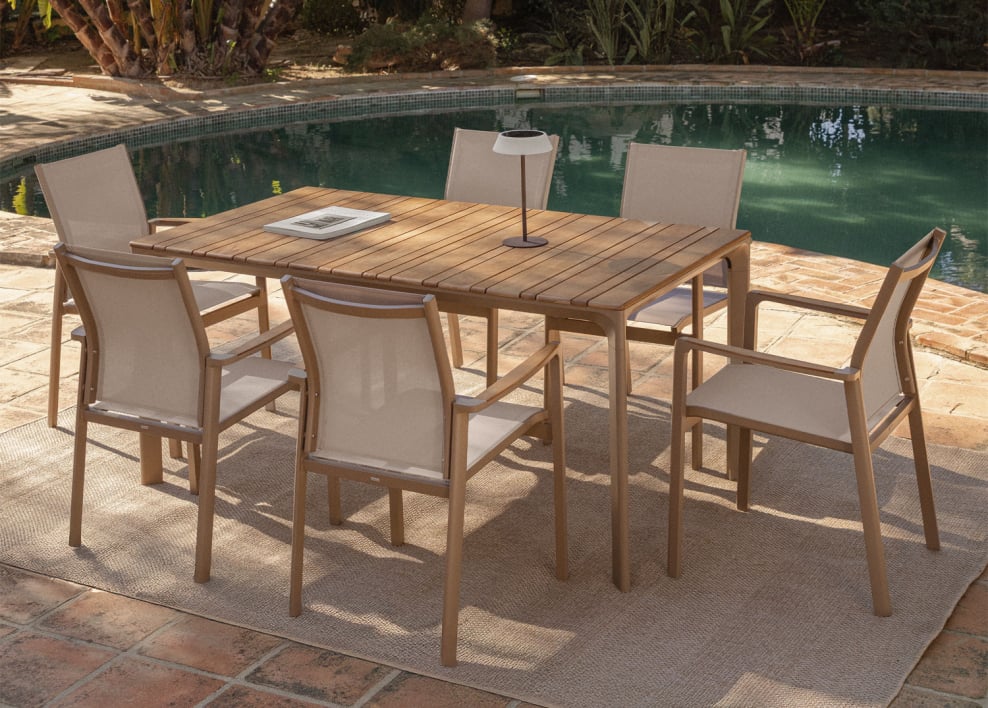Katiana rechthoekige tafelset van aluminium en teakhout (160x90 cm) en 6 Elvira aluminium tuinstoelen