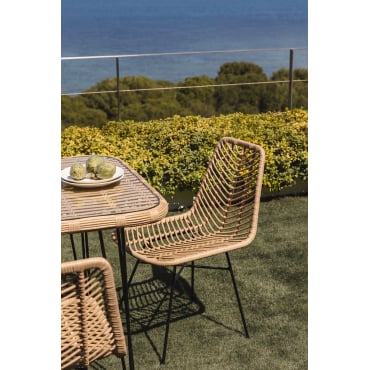 Set Van 4 Tuinstoelen In Synthetisch Riet Natuurlijk Gouda Natuurlijk & Zwart & Geen Kussen - Sklum