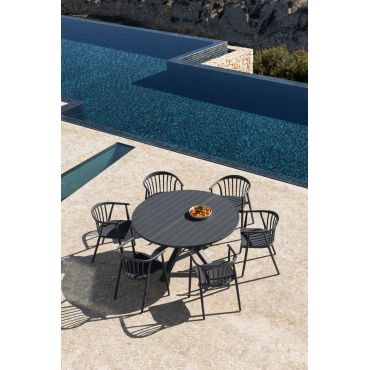 Set Van 145-200x145 Cm Uitschuifbare Aluminium Tafel Barces En 6 Stapelbare Tuinstoelen Met Armleuningen Ivor Grijs – Grafiet - Sklum