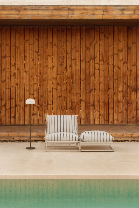 Amaro tuinset met verstelbare stoel en poef - Tapioca beige - Marine blauw