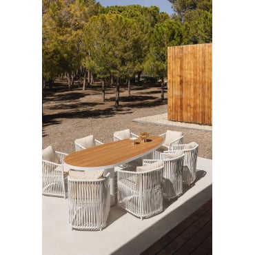 Taneli Ovale Tafelset, 260x110 Cm, Gemaakt Van Aluminium En Teakhout, En 8 Sophie Tuinstoelen, Gemaakt Van Aluminium En Gevlocht Gardenia Wit - Sklum