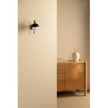 Birgit Ijzeren Wandlamp Zwart - Sklum