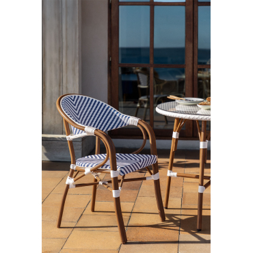 Brielle Bistro Stapelbare Aluminium Tuinstoel Met Armleuningen Ken Blauw - Gardenia Wit - Sklum
