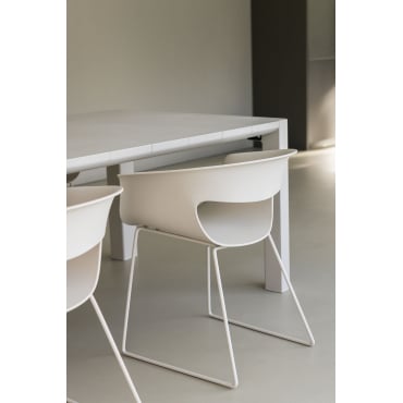 Set Van 4 Eetkamerstoelen Van Polypropyleen En Staal Alanys Grijsachtig Wit - Sklum