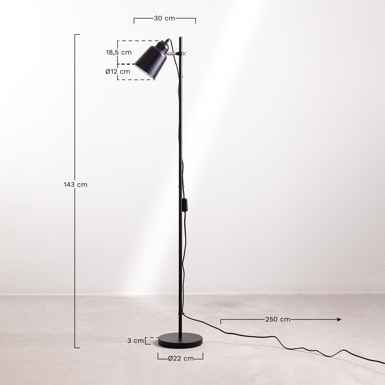 Draaibare staande lamp van ijzer Charlotte, AFMETINGEN