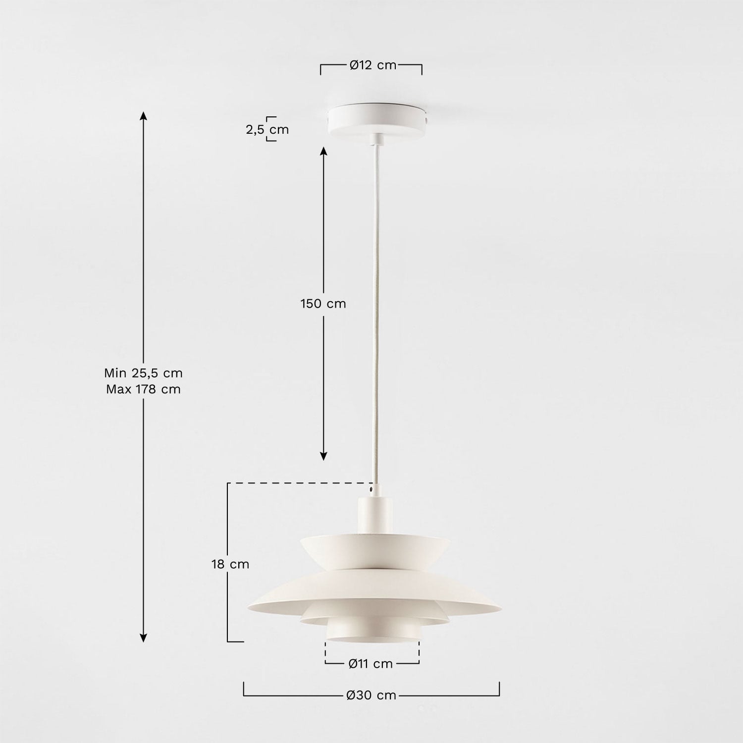 Hanglamp van ijzer Alicia, AFMETINGEN