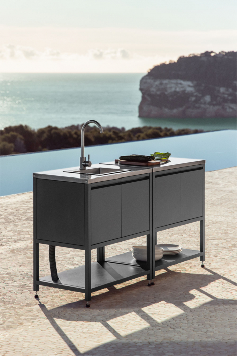 Modulaire buitenkeuken van 2 delen met spoelbak en opbergruimte in staal Savona