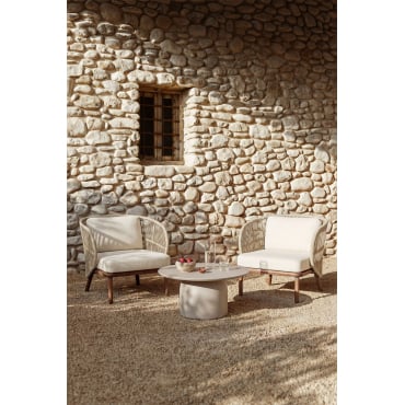 Tuinset Met 2 Stoelen Van Gevlochten Touw Capri En Een Ronde Salontafel Ø75 Cm Van Layana Cement Beige – Crème - Sklum