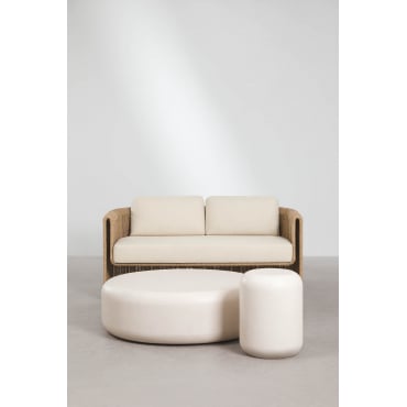 Woonkamerset Met 2-zitsbank Van Staal En Synthetisch Riet Lina En 2 Salontafels Van Cement Fonelas Stof Gardenia Wit - Sklum