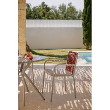 Set Van 2 Stapelbare Tuinstoelen Met Armleuningen Van Aluminium Alberta Terracota - Sklum