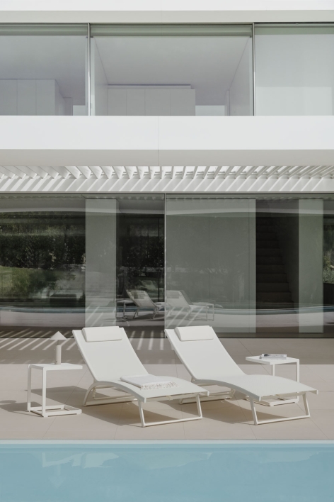 Set van 2 verstelbare aluminium ligstoelen met Dulem-kussen