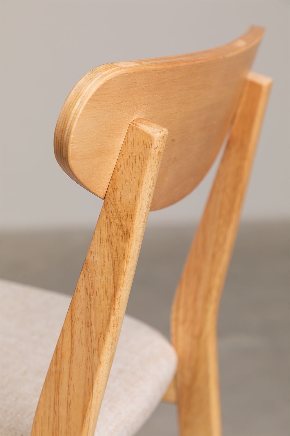 Hoge kruk 75 cm van linnen beige stof en natuurlijk afgewerkt hout Cloda, galerij beeld 6