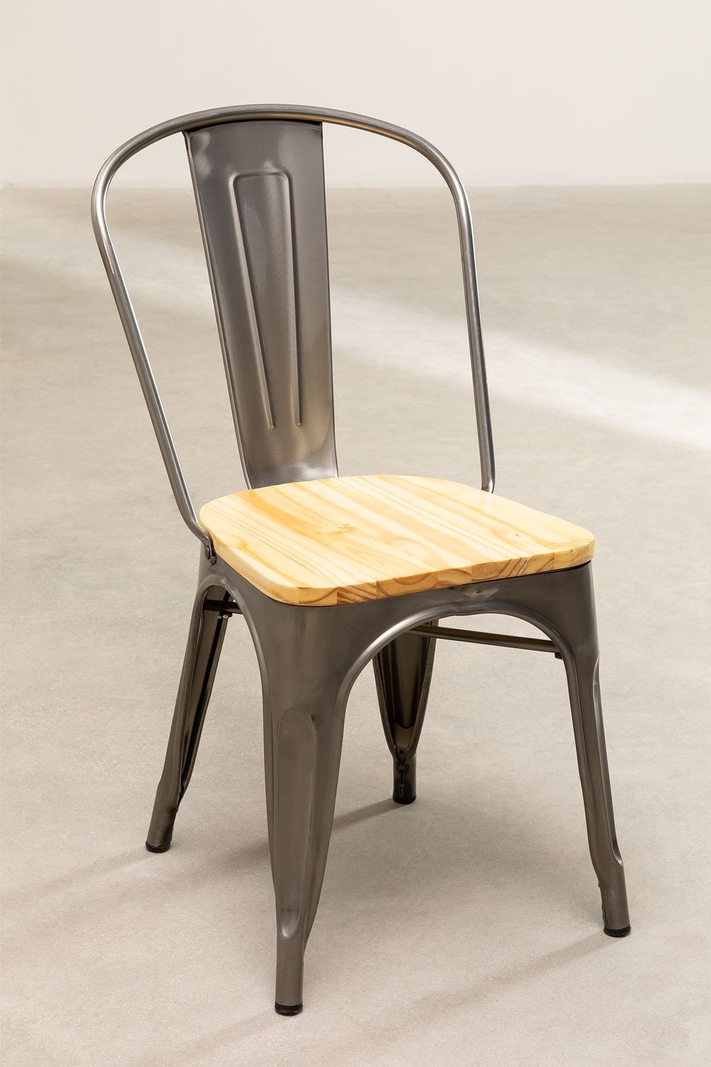 Stapelbare stoel van geborsteld hout LIX , galerij beeld 2