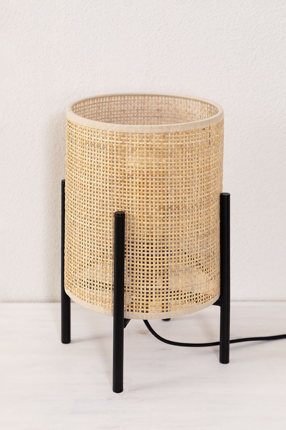 Rotan tafellamp Tubber , galerij beeld 2