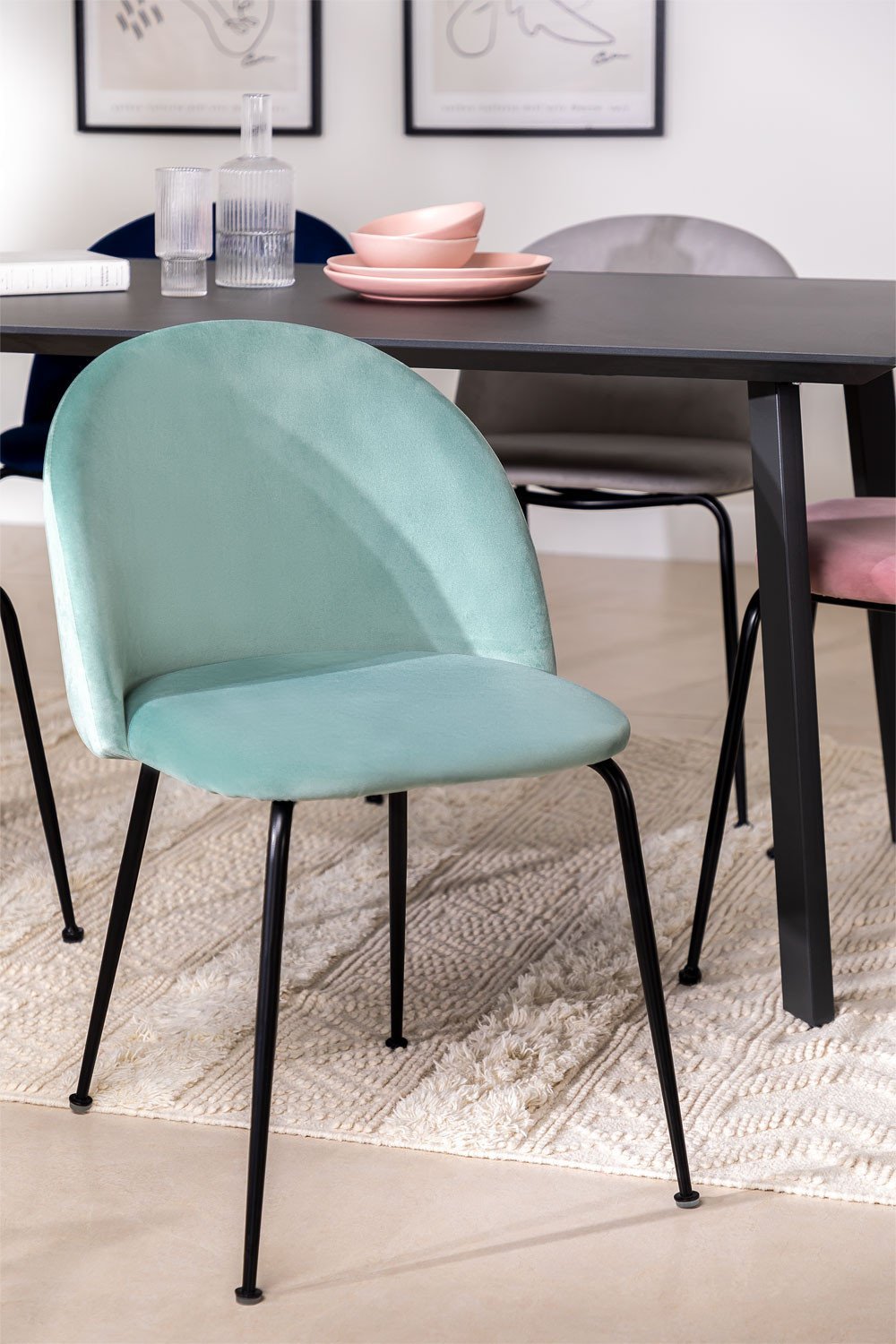 Set van  4 fluwelen eetkamerstoelen Kana Design, galerij beeld 1