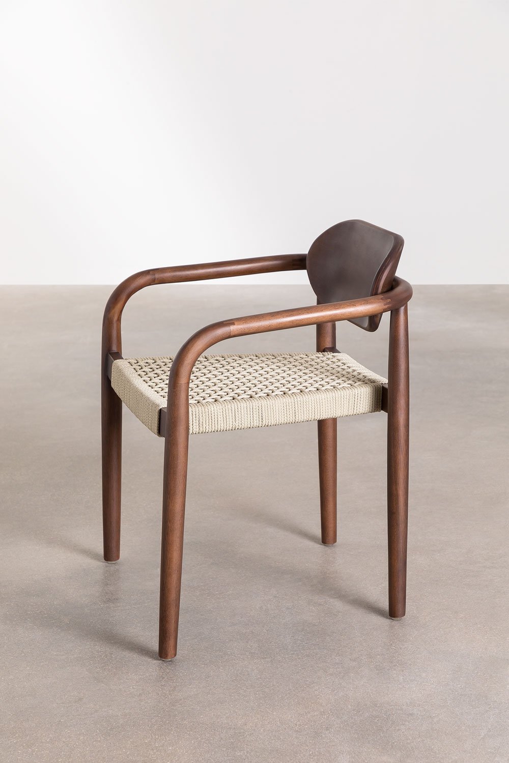 Eetkamerstoel met armleuningen in vintage naele hout, galerij beeld 3