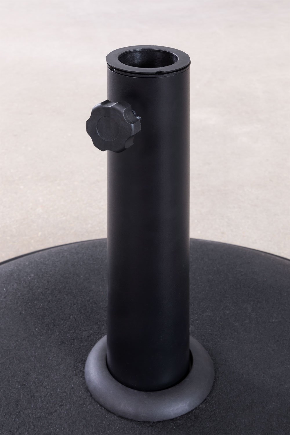 Ronde parasolvoet Ø50 cm in Zante beton, galerij beeld 3