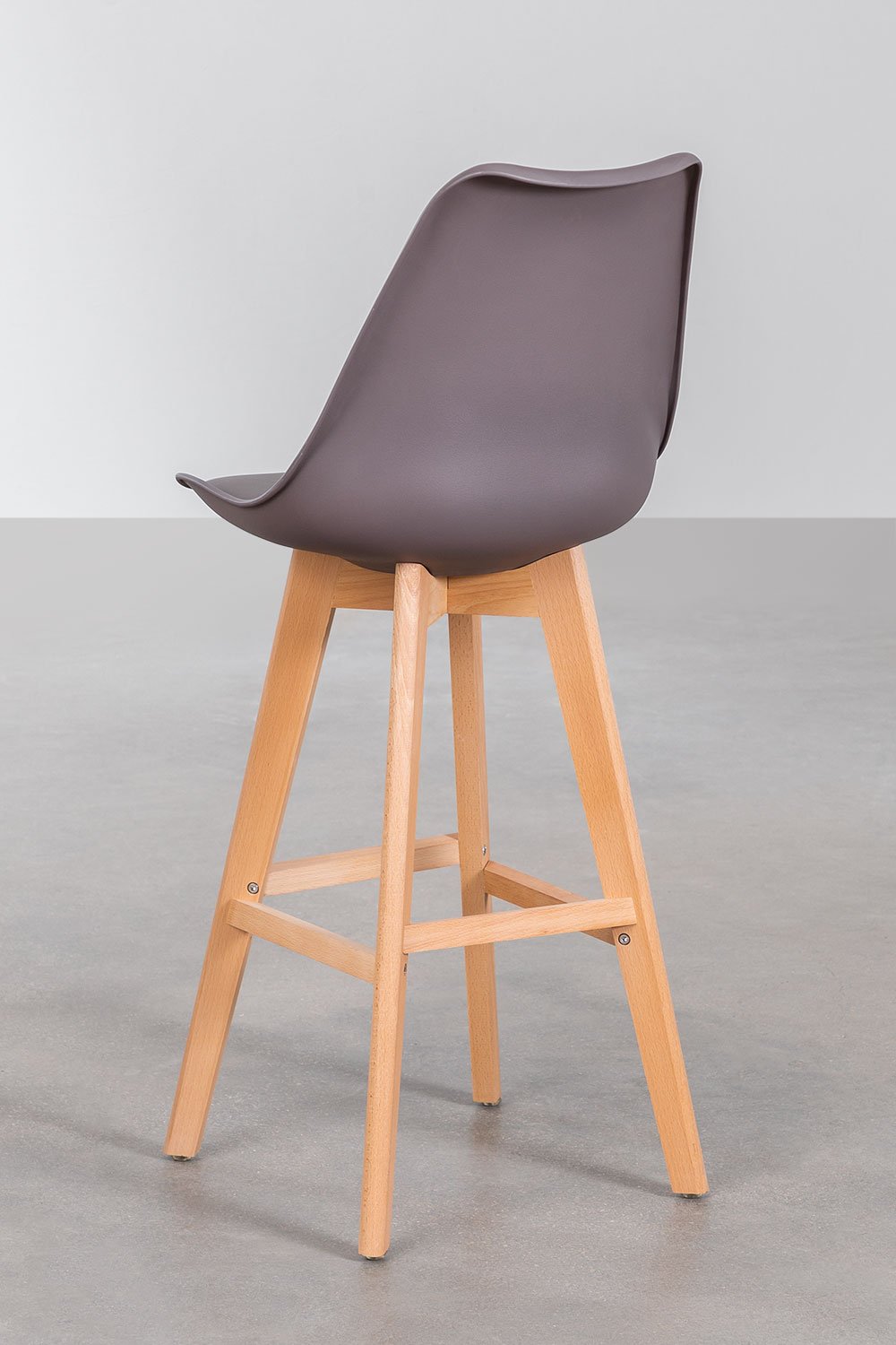 Set van 4 hoge krukken 75 cm met kussen van taupe grijs kunstleer Nordic, galerij beeld 4
