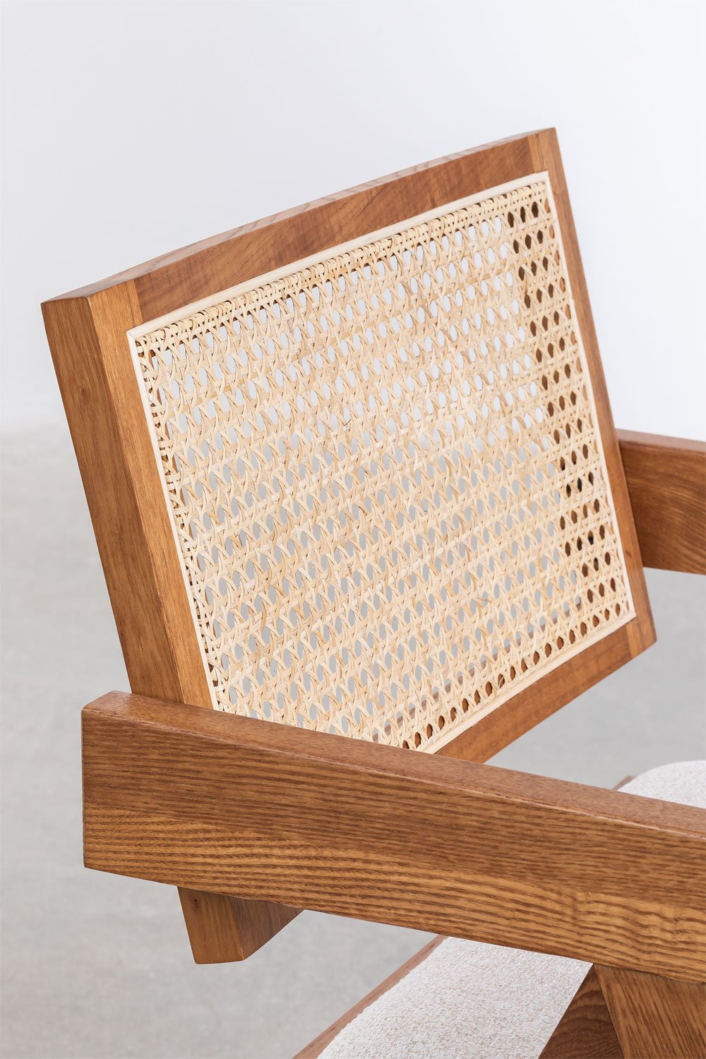 Set van 2 gestoffeerde eetkamerstoelen met armleuningen in essenhout en rotan Lali, galerij beeld 6