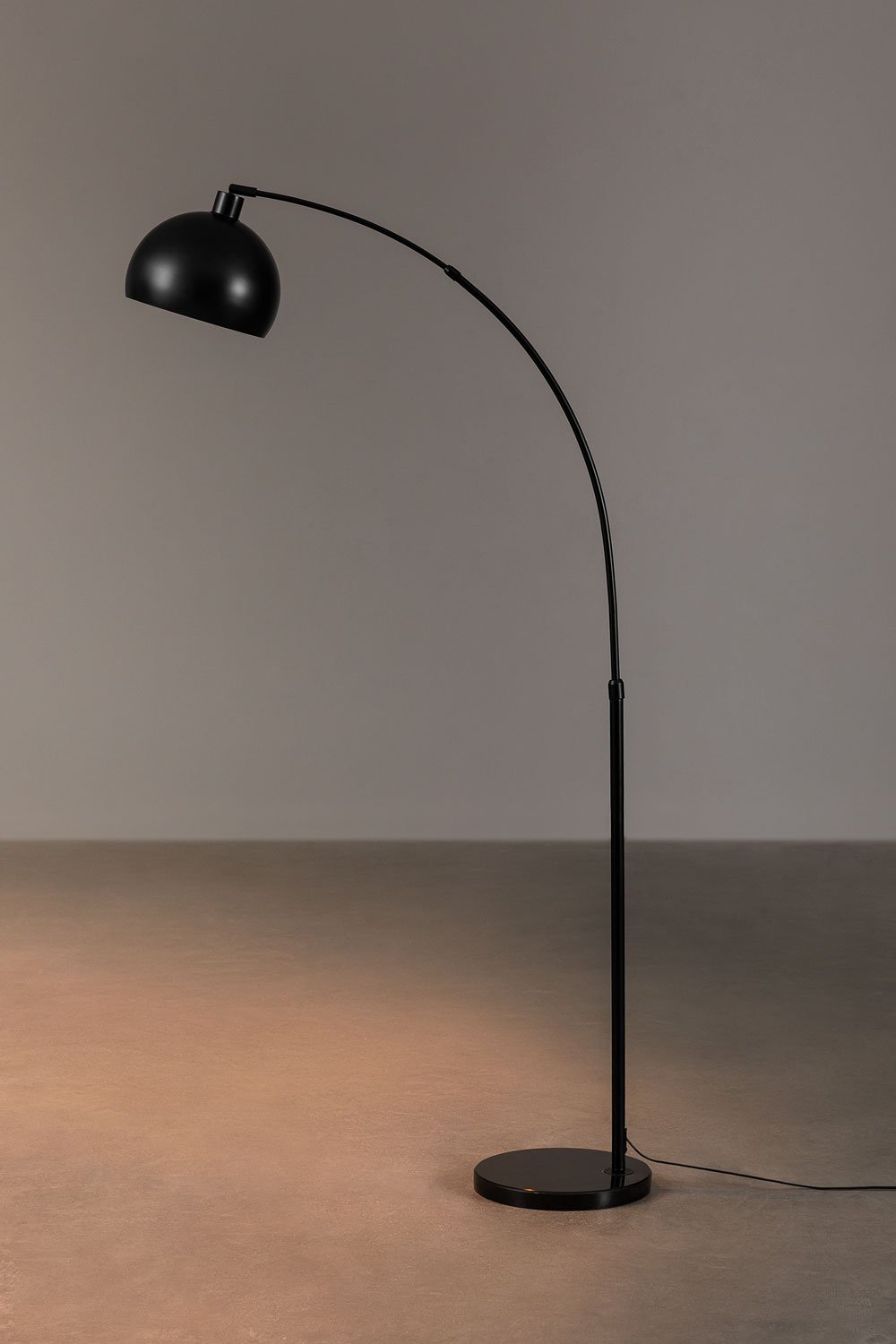 Diala vloerlamp      , galerij beeld 3