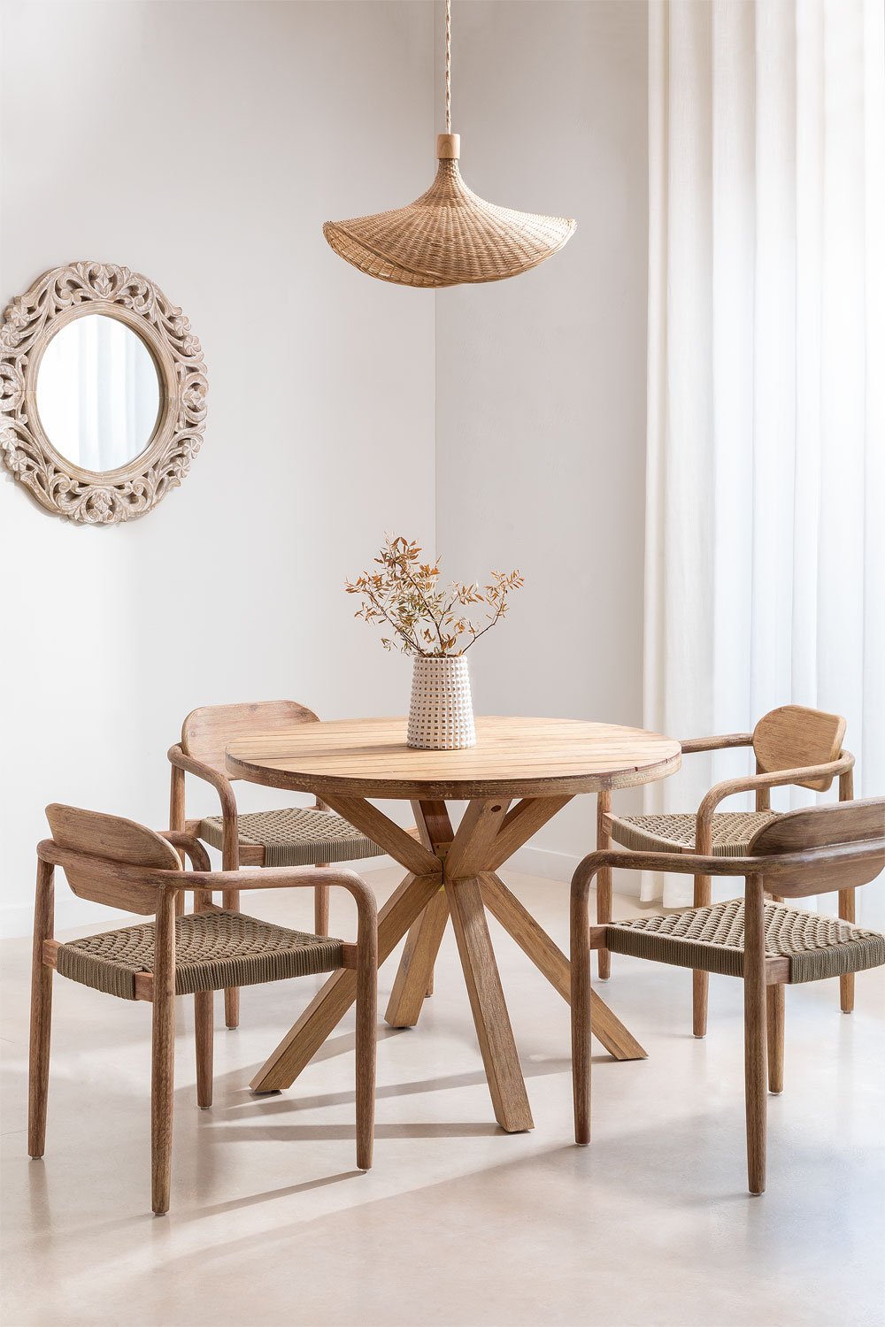 Ronde tafelset (Ø100 cm) en 4 eetkamerstoelen met armleuningen in hout Naele , galerij beeld 1