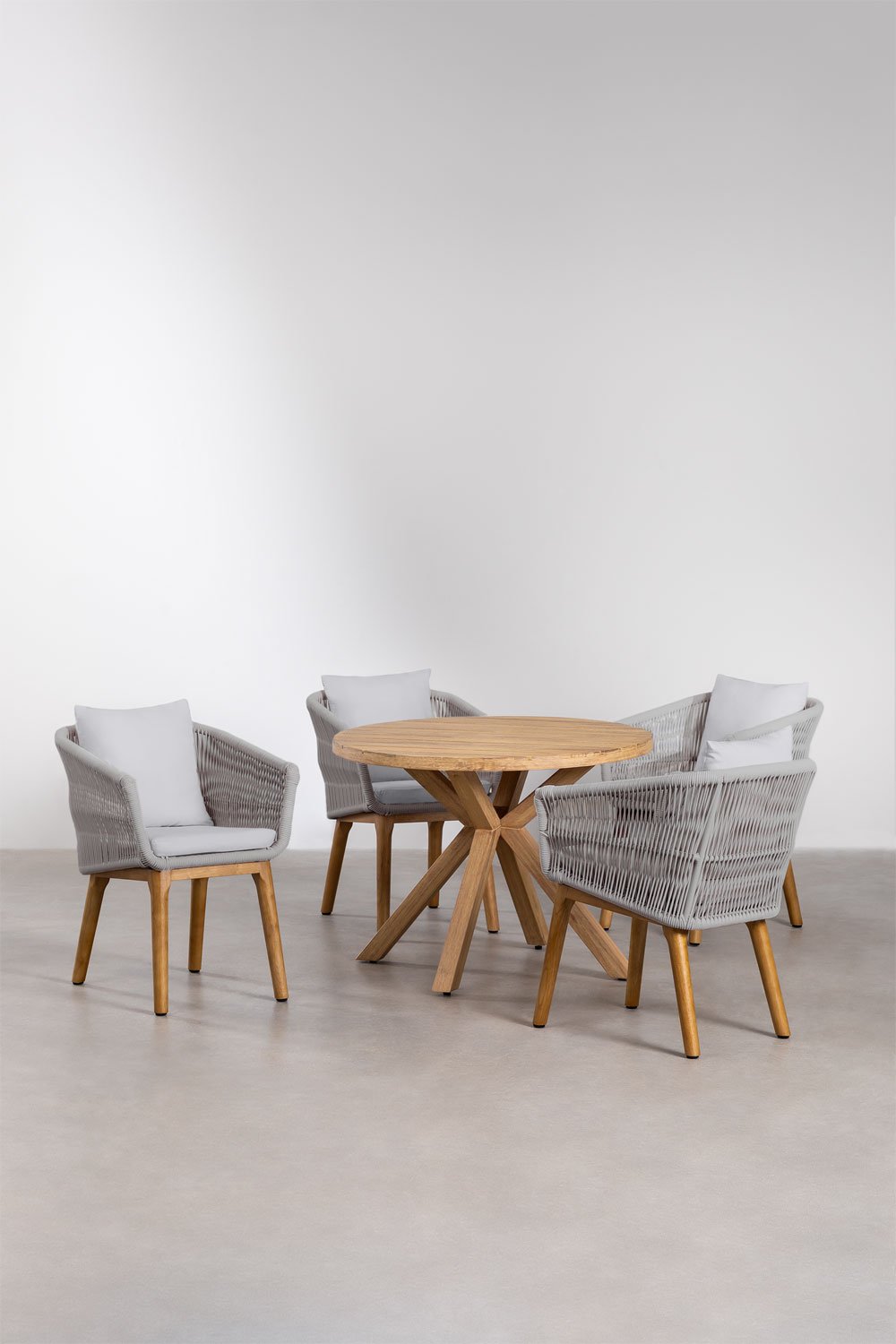 Set van ronde houten tafel (Ø100 cm) Naele en 4 Barker tuinstoelen, galerij beeld 1