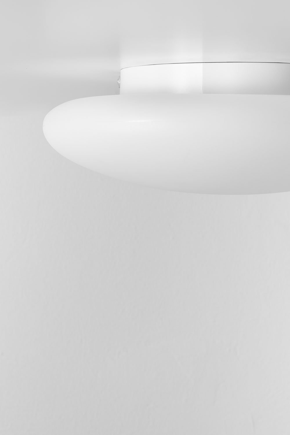 Ronde plafondlamp van ijzer Maksim, galerij beeld 4
