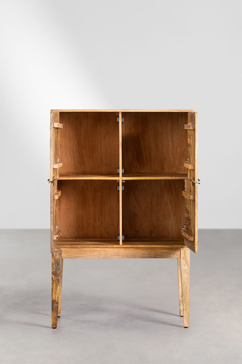 Baty Design hoog mangohouten dressoir          , galerij beeld 4