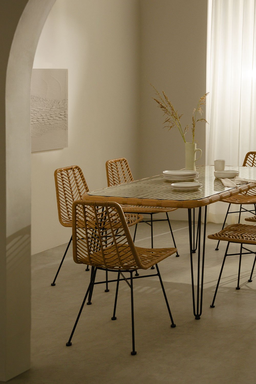  Rechthoekige tafelset in synthetisch riet (180x90 cm) Leribert en 6 eetkamerstoelen in synthetisch rotan naturel Gouda, galerij beeld 1
