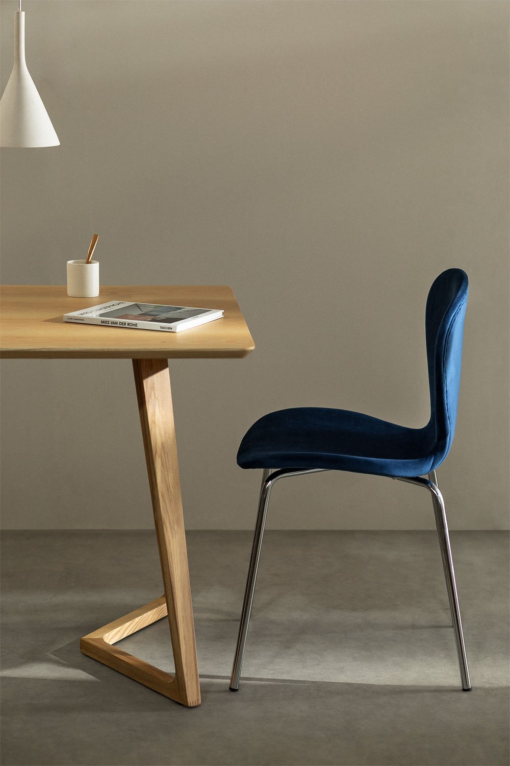 Set van 4 stapelbare eetkamerstoelen in fluweel Uit, galerij beeld 1