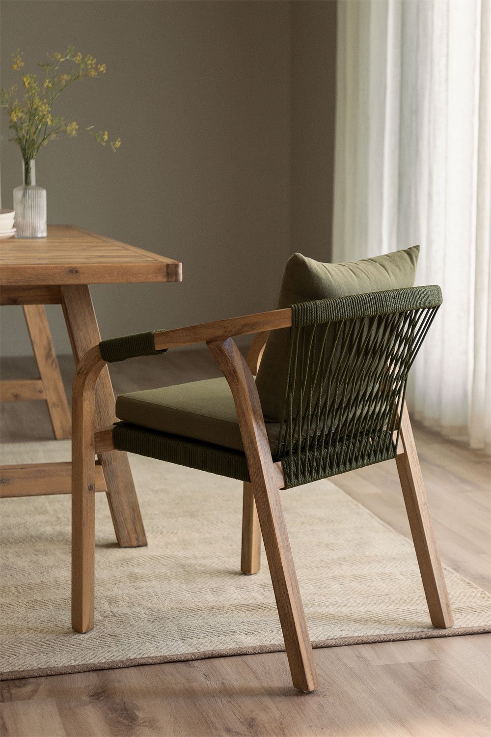 Set van 4 eetkamerstoelen met armleuningen in Dubai acaciahout, galerij beeld 1