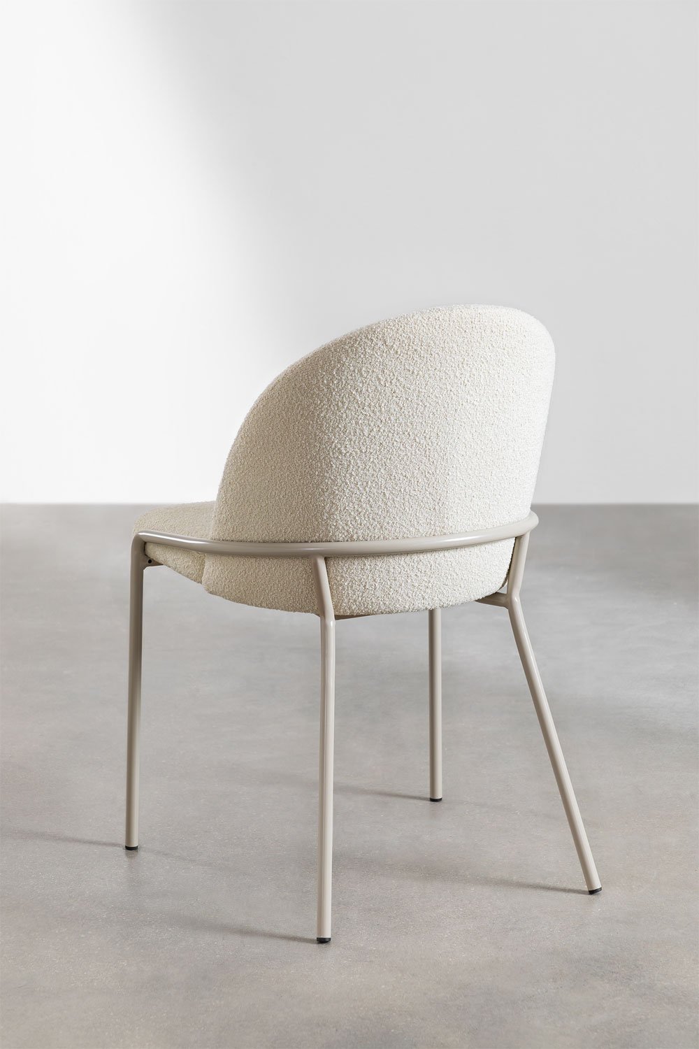 Pak van 4 Grolet gestoffeerde eetkamerstoelen, galerij beeld 5