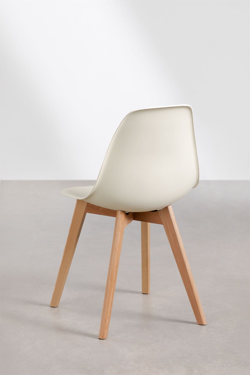 Set van 2 eetkamerstoelen in polypropyleen en beukenhout Scand Nordic, galerij beeld 5