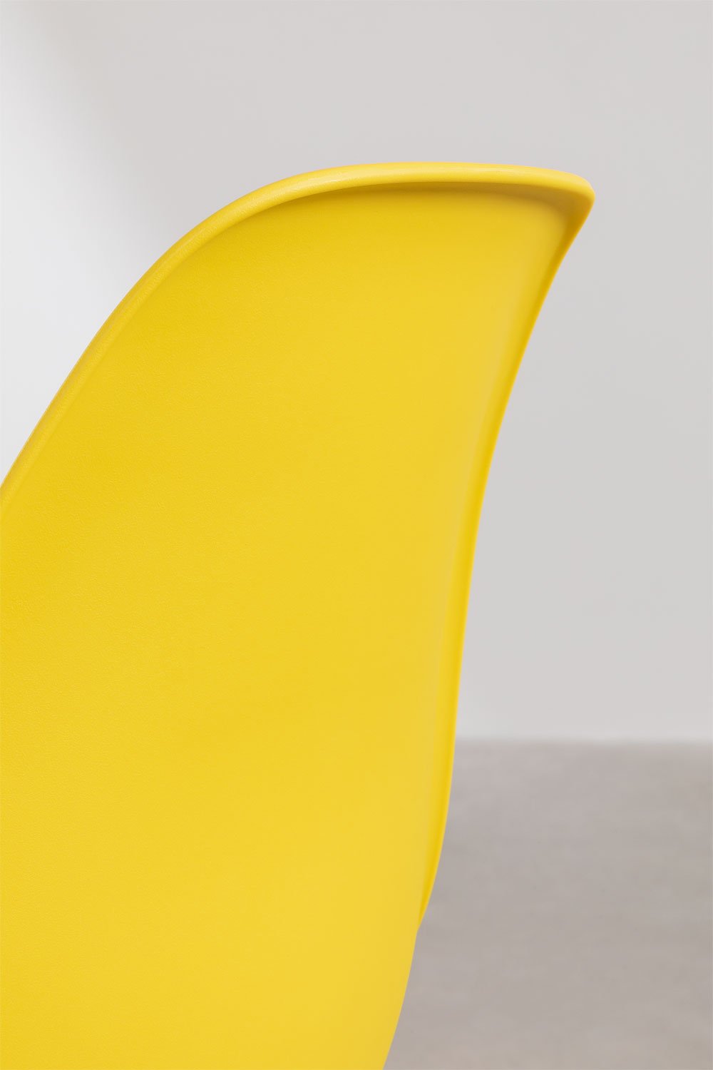 Set van 4 eetkamerstoelen in polypropyleen en beukenhout Scand Nordic, galerij beeld 6