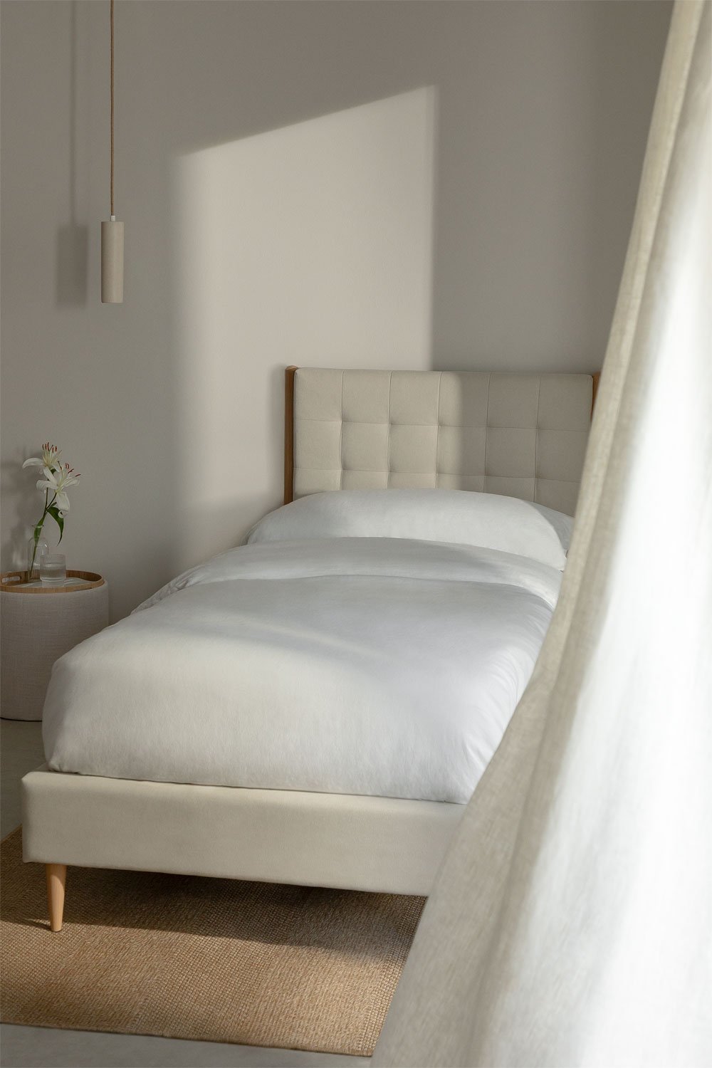 Samira Bed , galerij beeld 1