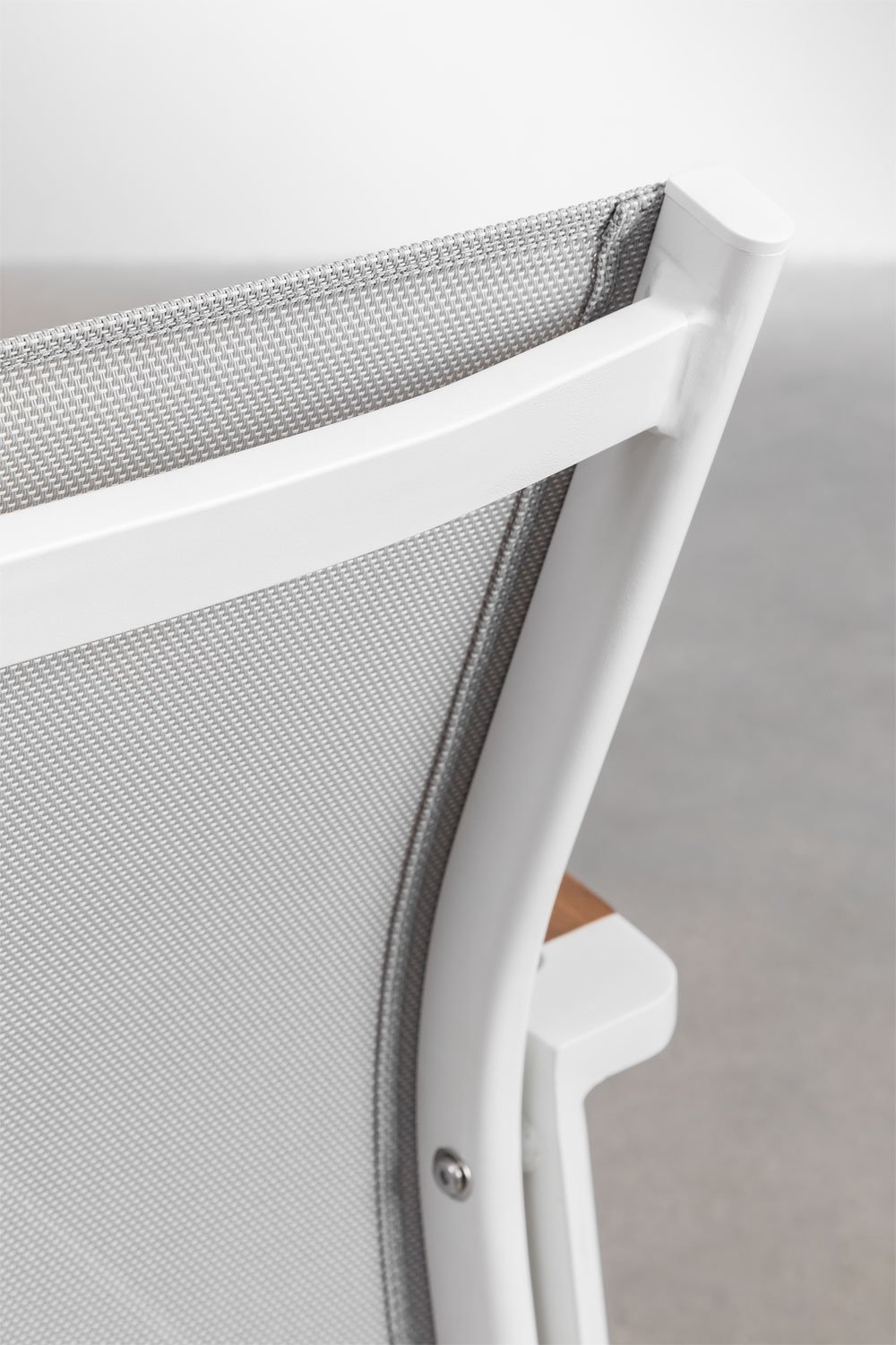 Set van 2 stapelbare tuinstoelen met armleuningen in Elvira aluminium, galerij beeld 5