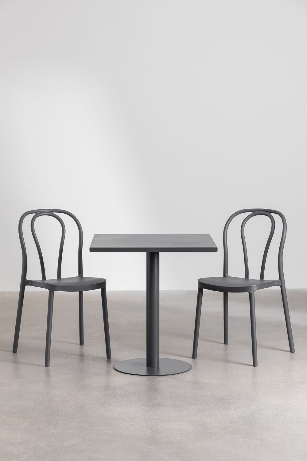 Tuinset met een vierkante tafel 70x70 cm en 2 stoelen Mizzi, galerij beeld 1