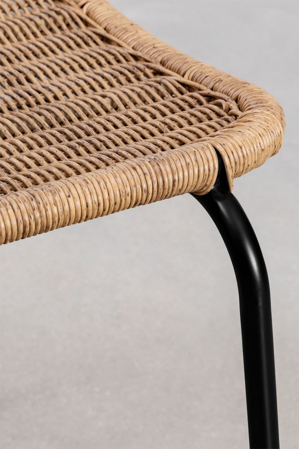 Stapelbare set van 2 tuinstoelen van synthetisch riet Reiven, galerij beeld 7