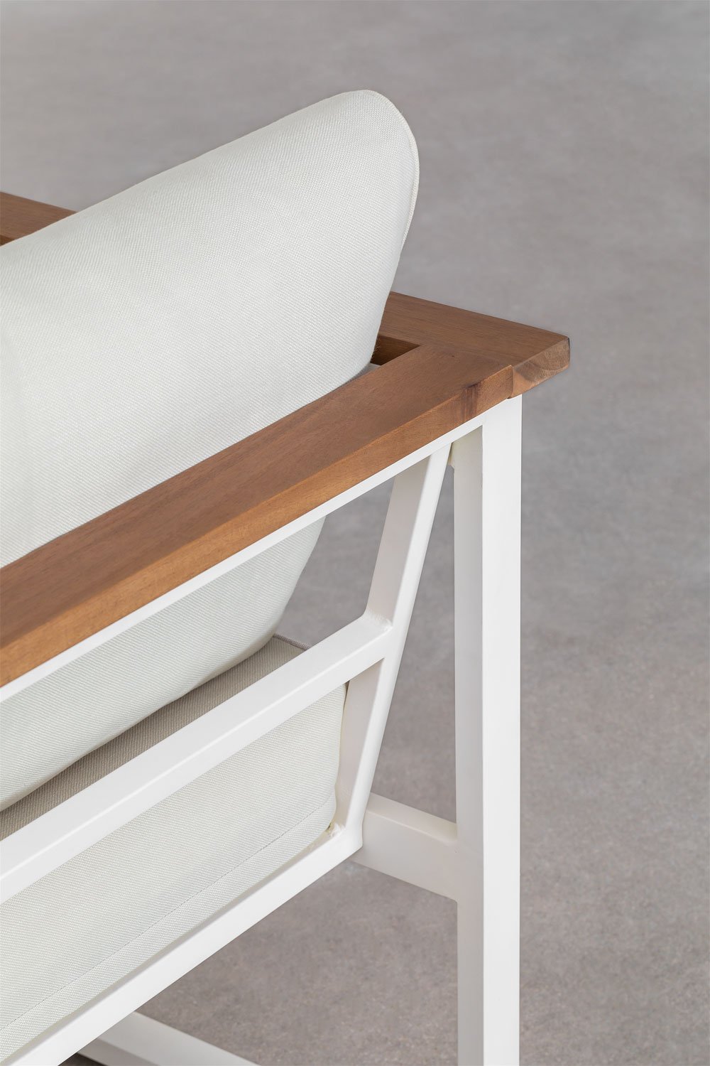 Tuinset met een 3-zitsbank, 2 fauteuils en een salontafel in aluminium en Lipov acaciahout., galerij beeld 5