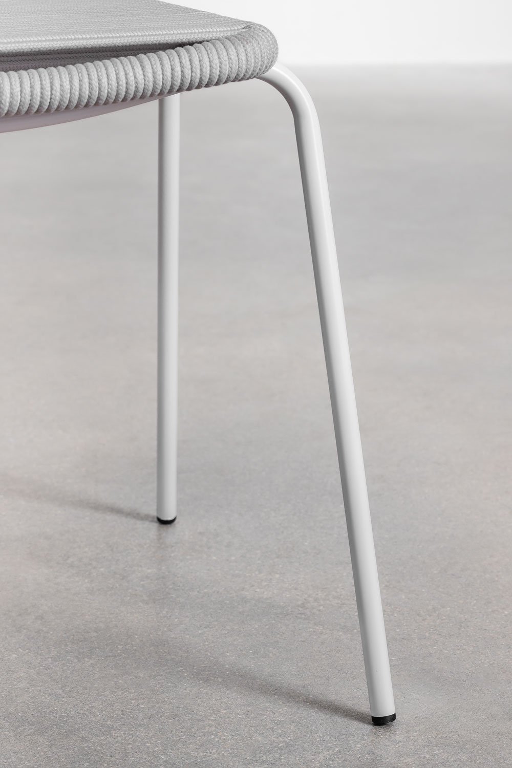 Set van 4 stapelbare tuinstoelen in ijzer en gevlochten touw Mileyd, galerij beeld 6