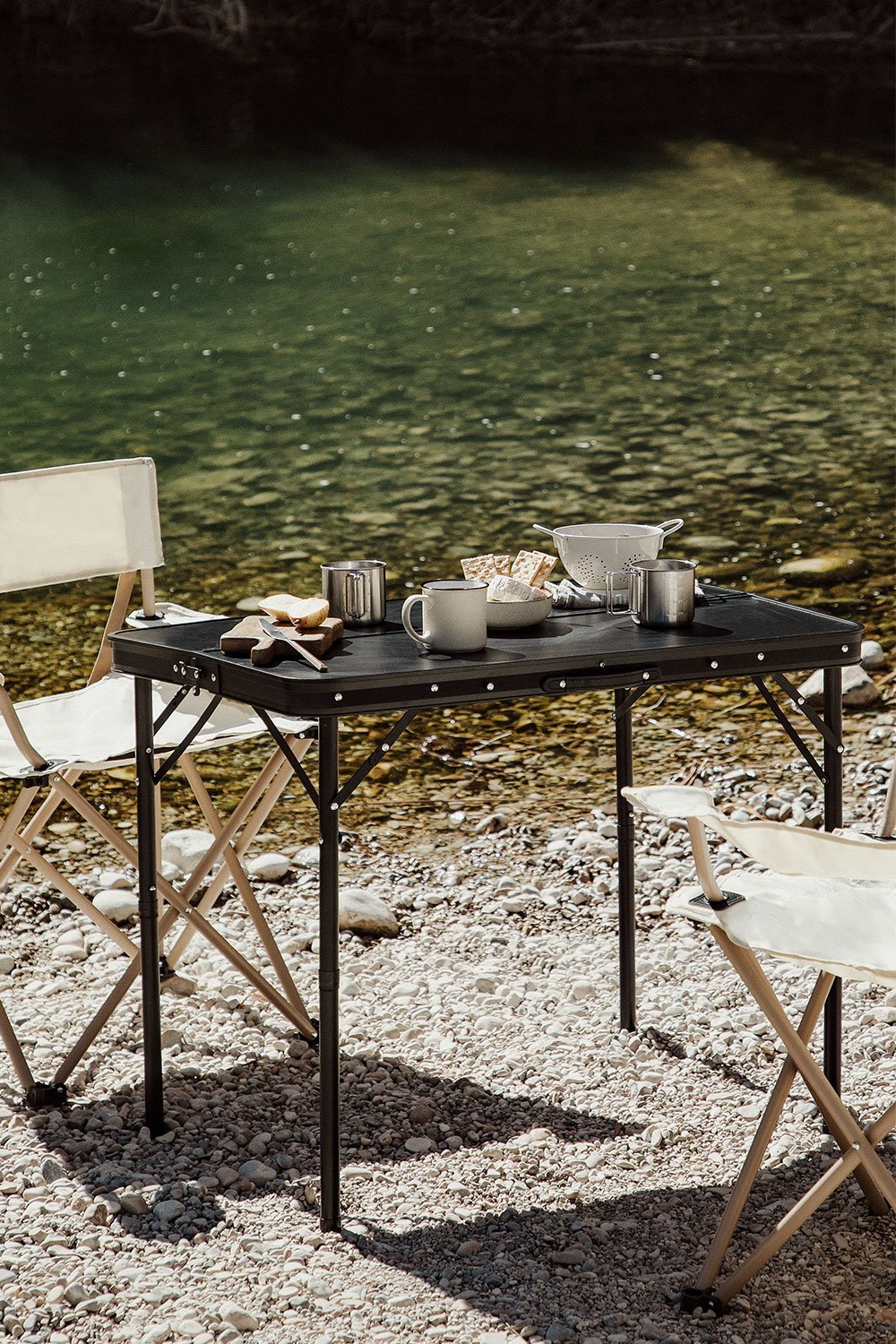 Opvouwbare en verstelbare rechthoekige campingtafel in MDF en aluminium (90x60 cm) Maule, galerij beeld 1